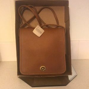 Coach purse new w/t